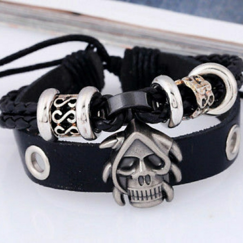 New Skull Leather Bracelet